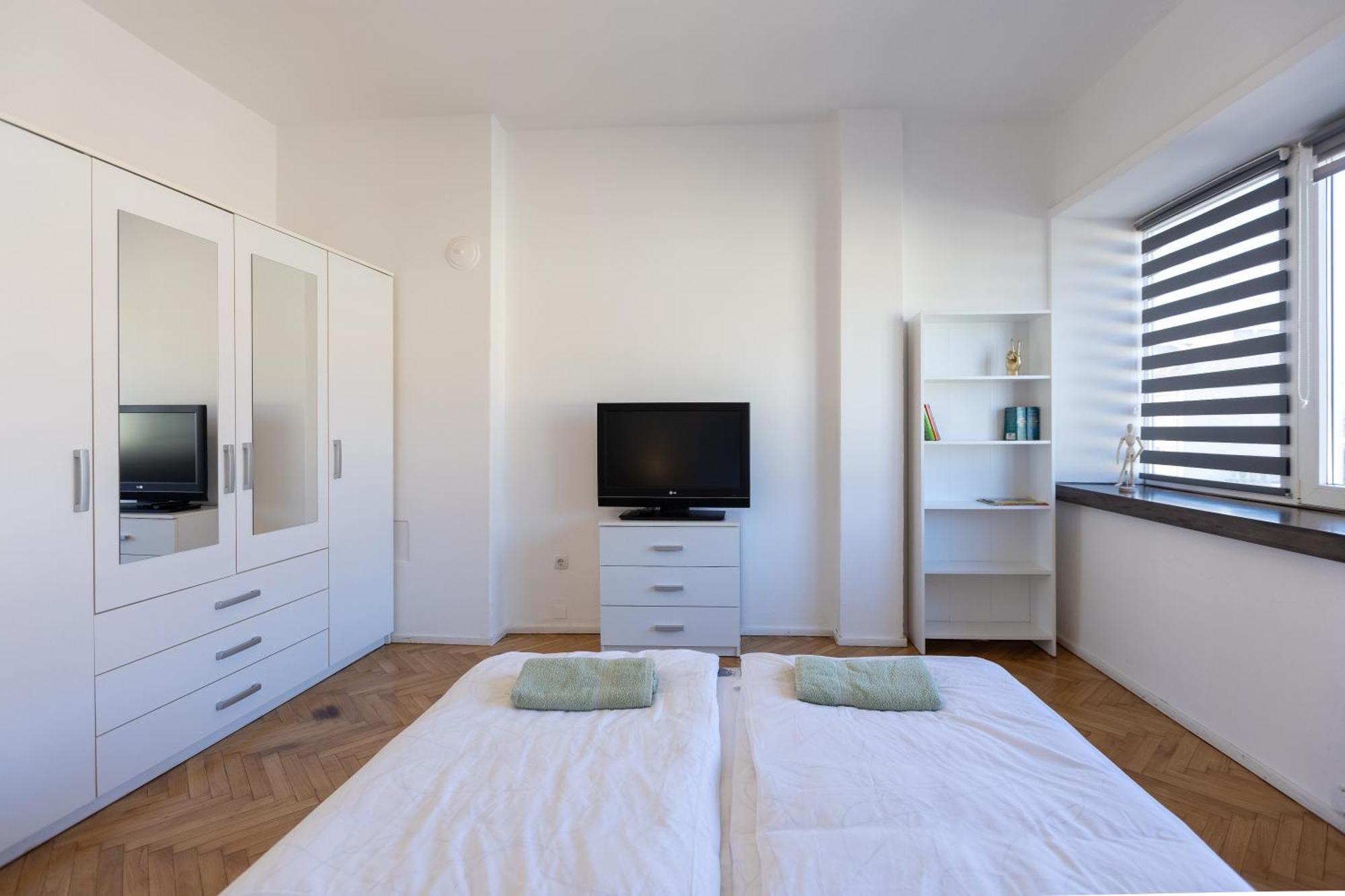 1Bdr Flat In Center Of Sofia Vitoshka Blvd Lejlighed Eksteriør billede
