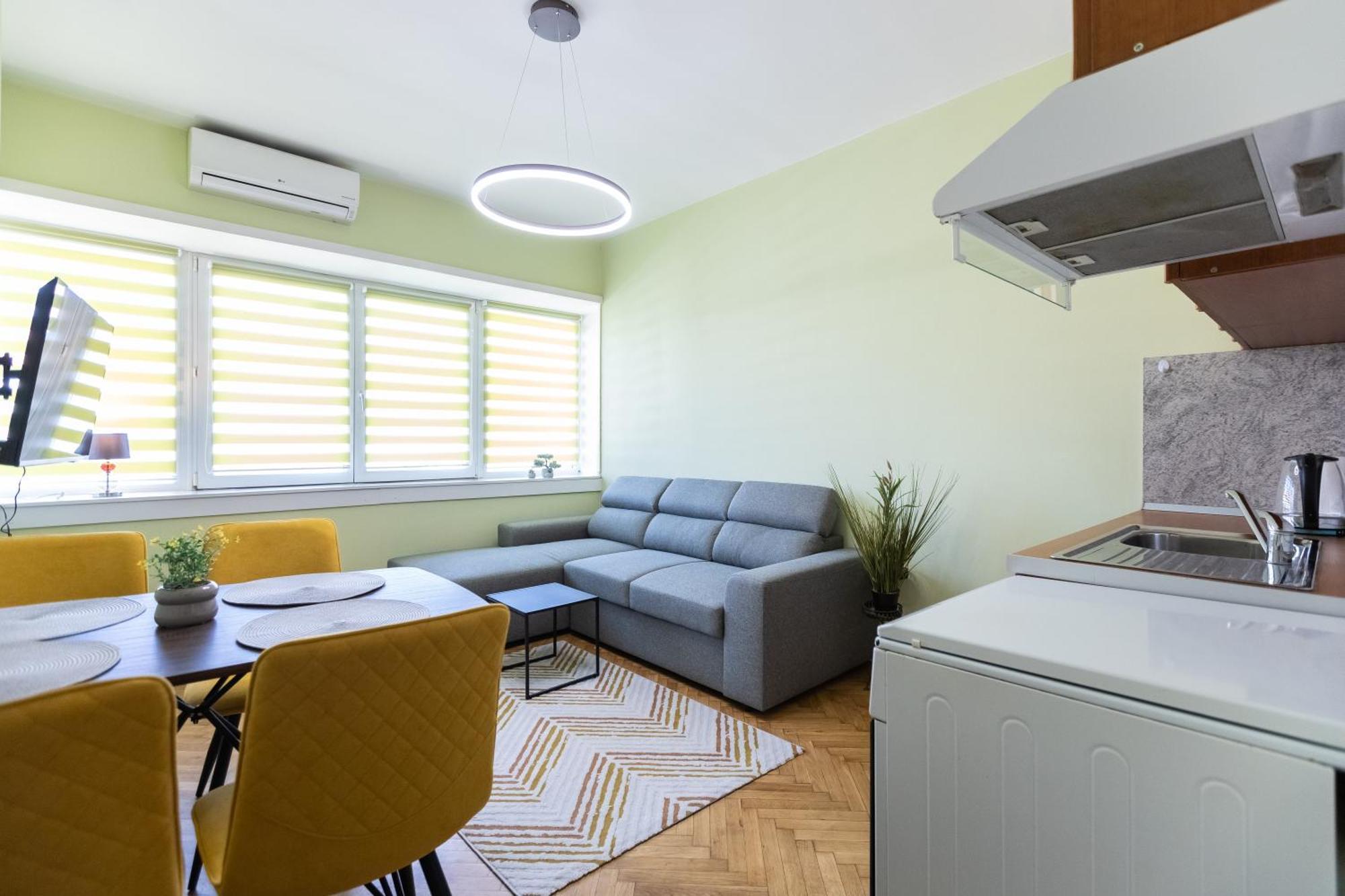 1Bdr Flat In Center Of Sofia Vitoshka Blvd Lejlighed Eksteriør billede