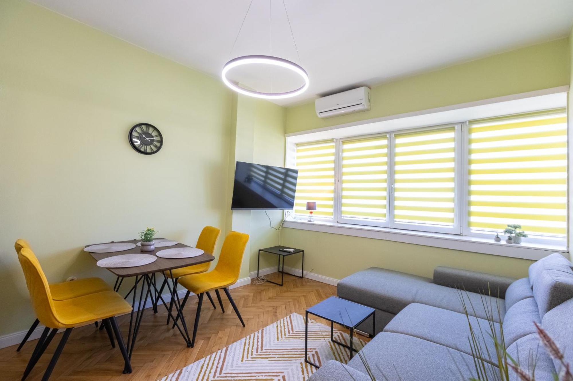 1Bdr Flat In Center Of Sofia Vitoshka Blvd Lejlighed Eksteriør billede